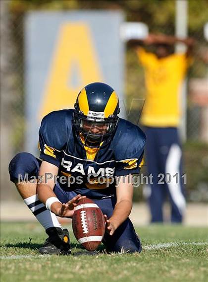 Thumbnail 3 in Fountain Valley @ Millikan photogallery.