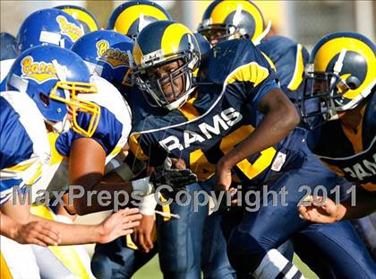 Thumbnail 3 in Fountain Valley @ Millikan photogallery.