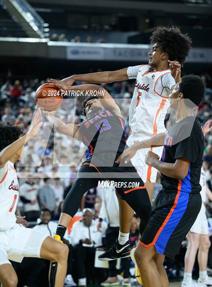 Thumbnail 2 in Rainier Beach @ Eastside Catholic (WIAA 3A Final) photogallery.