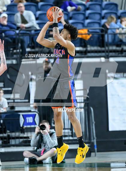 Thumbnail 1 in Rainier Beach @ Eastside Catholic (WIAA 3A Final) photogallery.