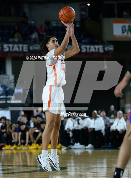 Thumbnail 3 in Rainier Beach @ Eastside Catholic (WIAA 3A Final) photogallery.