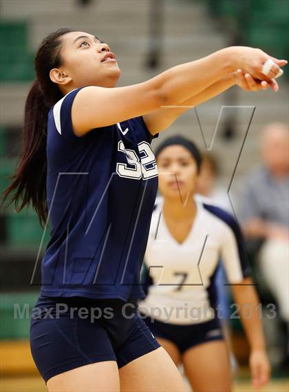 Thumbnail 3 in Hunter @ Hillcrest photogallery.