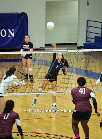 Thumbnail 2 in Reagan vs Lamar (34th Annual Houston ISD Varsity Volleyball Tournament) photogallery.