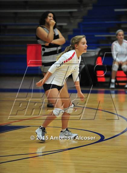 Thumbnail 1 in Reagan vs Lamar (34th Annual Houston ISD Varsity Volleyball Tournament) photogallery.