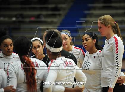 Thumbnail 1 in Reagan vs Lamar (34th Annual Houston ISD Varsity Volleyball Tournament) photogallery.