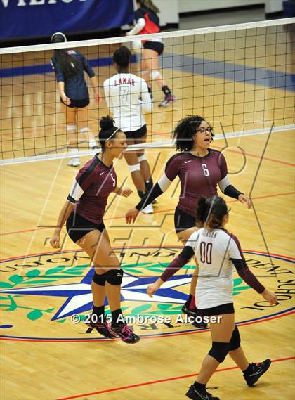 Thumbnail 3 in Reagan vs Lamar (34th Annual Houston ISD Varsity Volleyball Tournament) photogallery.