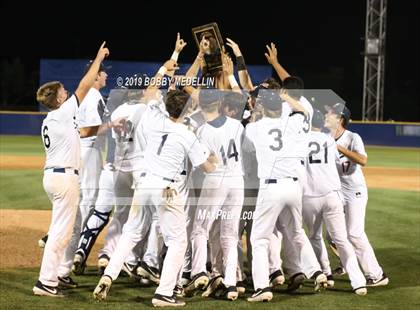 Thumbnail 3 in Sanger vs. San Joaquin Memorial (2019 D2 Valley Championships) photogallery.