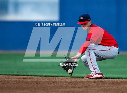 Thumbnail 2 in Sanger vs. San Joaquin Memorial (2019 D2 Valley Championships) photogallery.