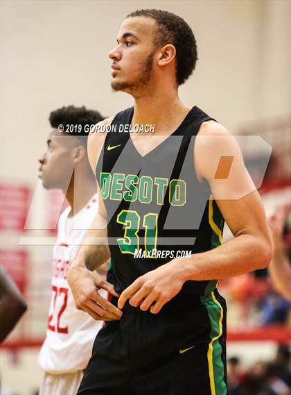 Thumbnail 1 in DeSoto @ Cedar Hill photogallery.