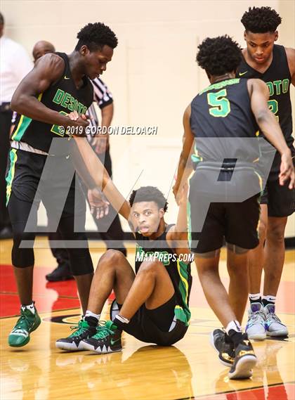 Thumbnail 2 in DeSoto @ Cedar Hill photogallery.