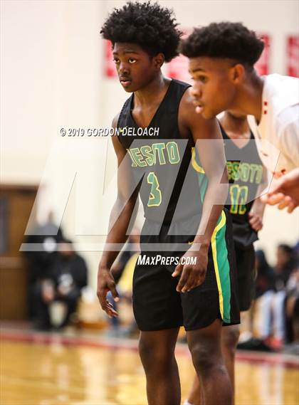 Thumbnail 2 in DeSoto @ Cedar Hill photogallery.