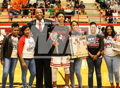 Thumbnail 1 in DeSoto @ Cedar Hill photogallery.