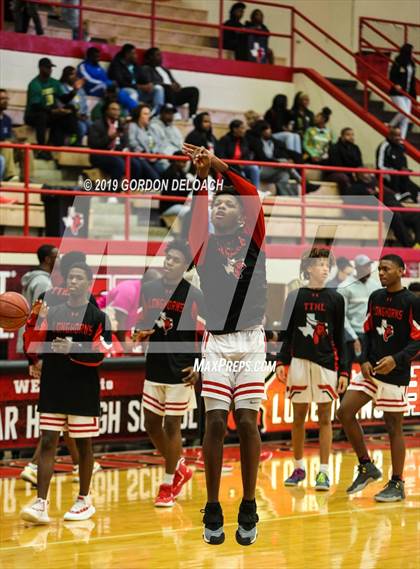 Thumbnail 1 in DeSoto @ Cedar Hill photogallery.