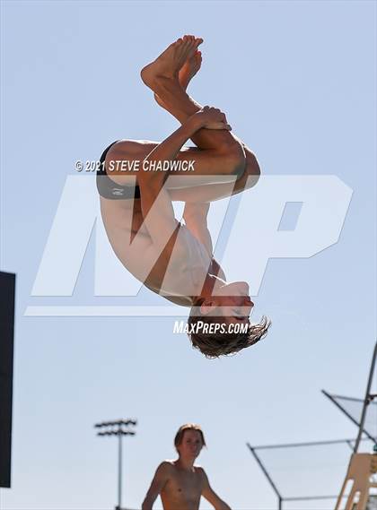 Thumbnail 1 in AIA Division II Diving Semifinals  photogallery.