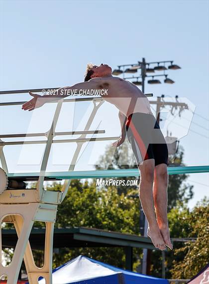 Thumbnail 2 in AIA Division II Diving Semifinals  photogallery.