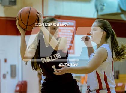 Thumbnail 1 in FR: Uvalde @ Fredericksburg photogallery.