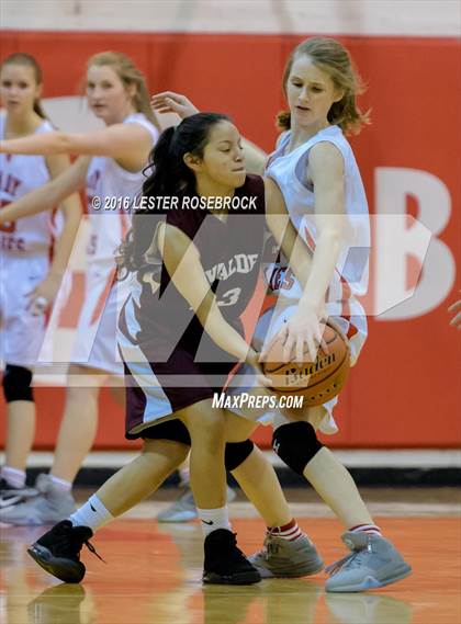 Thumbnail 3 in FR: Uvalde @ Fredericksburg photogallery.