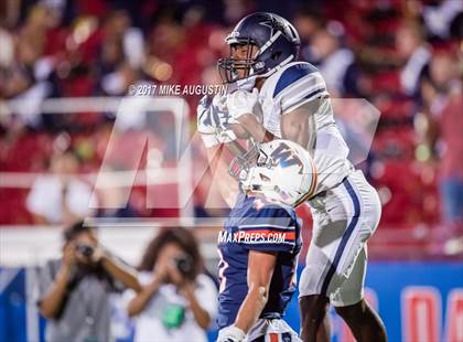 Thumbnail 3 in Lone Star @ Wakeland photogallery.