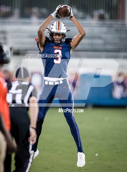 Thumbnail 1 in Lone Star @ Wakeland photogallery.