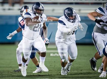 Thumbnail 3 in Lone Star @ Wakeland photogallery.
