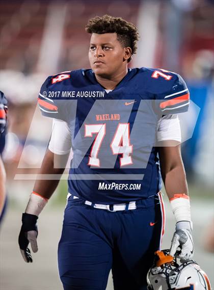 Thumbnail 2 in Lone Star @ Wakeland photogallery.