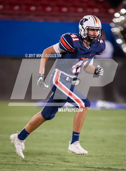 Thumbnail 2 in Lone Star @ Wakeland photogallery.