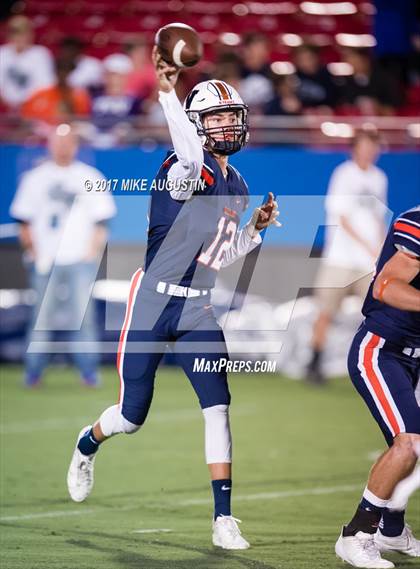Thumbnail 2 in Lone Star @ Wakeland photogallery.