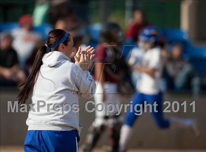 Thumbnail 2 in Charter Oak vs. La Serna photogallery.