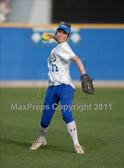 Thumbnail 1 in Charter Oak vs. La Serna photogallery.