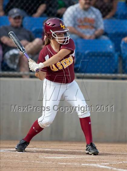 Thumbnail 2 in Charter Oak vs. La Serna photogallery.