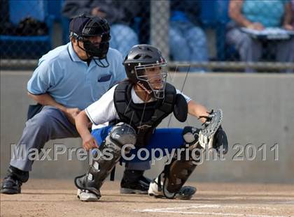 Thumbnail 3 in Charter Oak vs. La Serna photogallery.