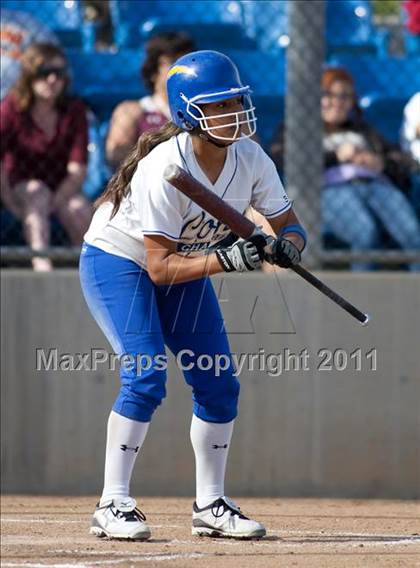 Thumbnail 1 in Charter Oak vs. La Serna photogallery.