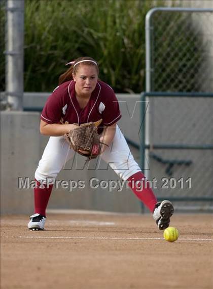 Thumbnail 1 in Charter Oak vs. La Serna photogallery.