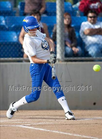 Thumbnail 3 in Charter Oak vs. La Serna photogallery.