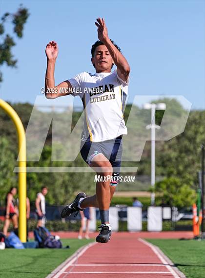Thumbnail 2 in Tustin @ Crean Lutheran photogallery.