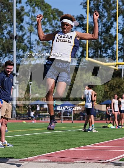 Thumbnail 2 in Tustin @ Crean Lutheran photogallery.