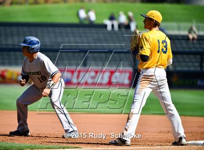 Thumbnail 1 in Bonita Vista vs. Mater Dei Catholic photogallery.
