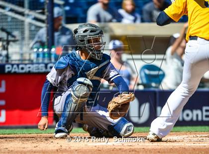 Thumbnail 3 in Bonita Vista vs. Mater Dei Catholic photogallery.
