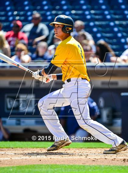 Thumbnail 2 in Bonita Vista vs. Mater Dei Catholic photogallery.