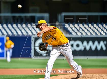 Thumbnail 2 in Bonita Vista vs. Mater Dei Catholic photogallery.