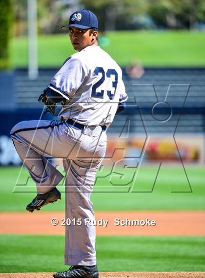 Thumbnail 2 in Bonita Vista vs. Mater Dei Catholic photogallery.