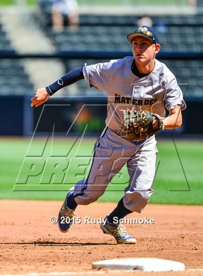Thumbnail 3 in Bonita Vista vs. Mater Dei Catholic photogallery.