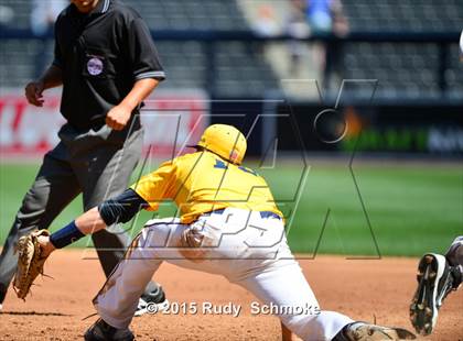 Thumbnail 1 in Bonita Vista vs. Mater Dei Catholic photogallery.