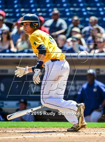 Thumbnail 3 in Bonita Vista vs. Mater Dei Catholic photogallery.