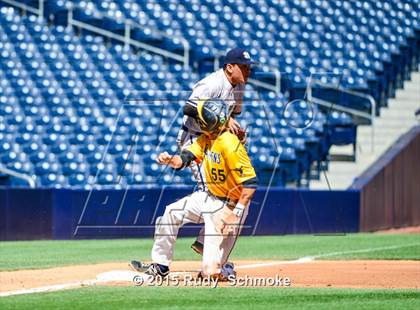 Thumbnail 1 in Bonita Vista vs. Mater Dei Catholic photogallery.