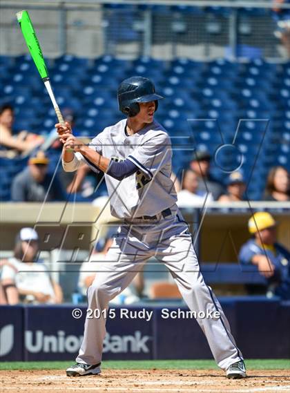 Thumbnail 3 in Bonita Vista vs. Mater Dei Catholic photogallery.