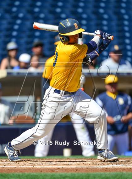 Thumbnail 2 in Bonita Vista vs. Mater Dei Catholic photogallery.