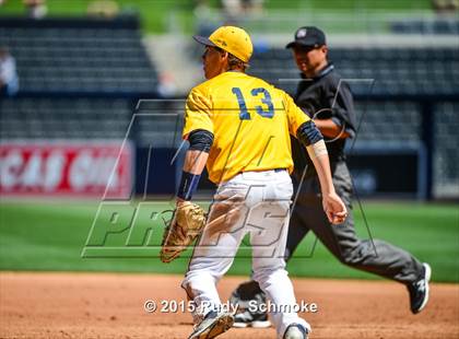 Thumbnail 2 in Bonita Vista vs. Mater Dei Catholic photogallery.