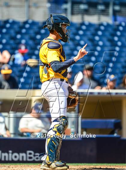 Thumbnail 3 in Bonita Vista vs. Mater Dei Catholic photogallery.