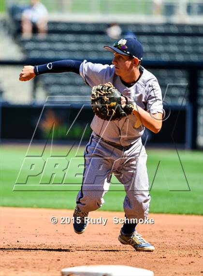 Thumbnail 3 in Bonita Vista vs. Mater Dei Catholic photogallery.